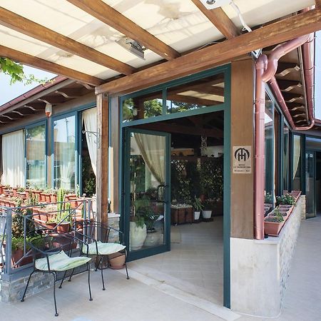 Hotel La Tramontana San Domino Exterior foto