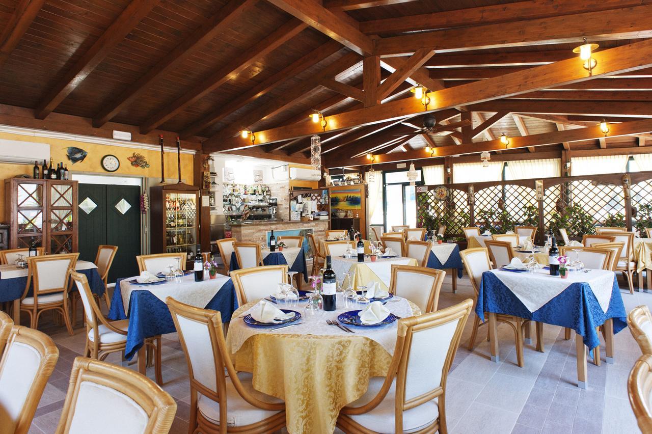 Hotel La Tramontana San Domino Exterior foto